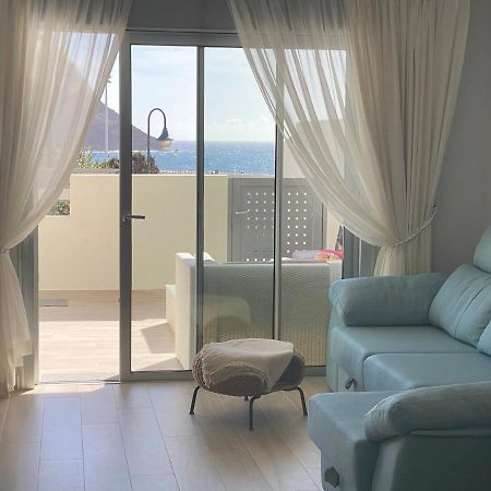 A Beautiful Apartment With A Beach View - La Tejita - El Medano Eksteriør billede