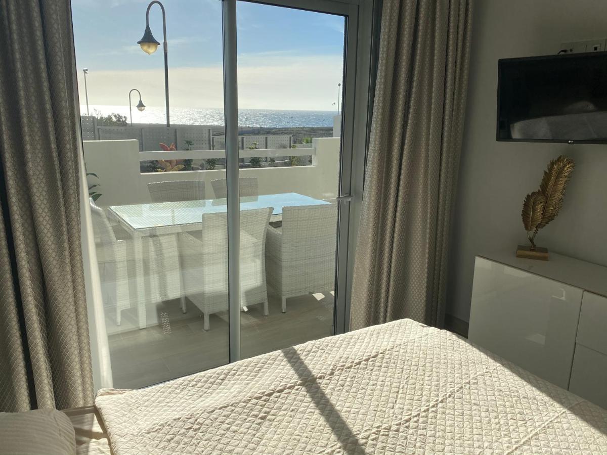 A Beautiful Apartment With A Beach View - La Tejita - El Medano Eksteriør billede