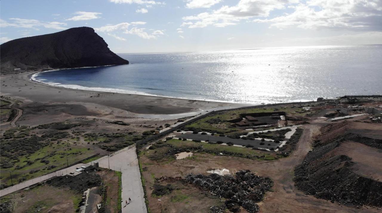 A Beautiful Apartment With A Beach View - La Tejita - El Medano Eksteriør billede