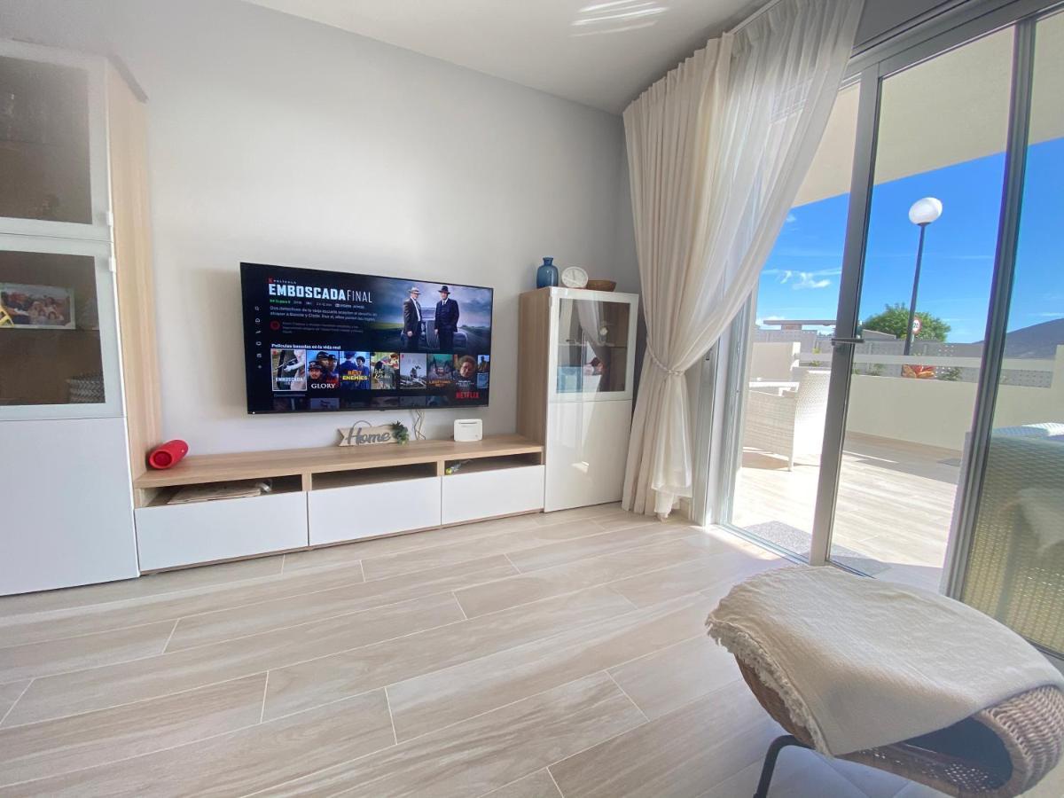 A Beautiful Apartment With A Beach View - La Tejita - El Medano Eksteriør billede