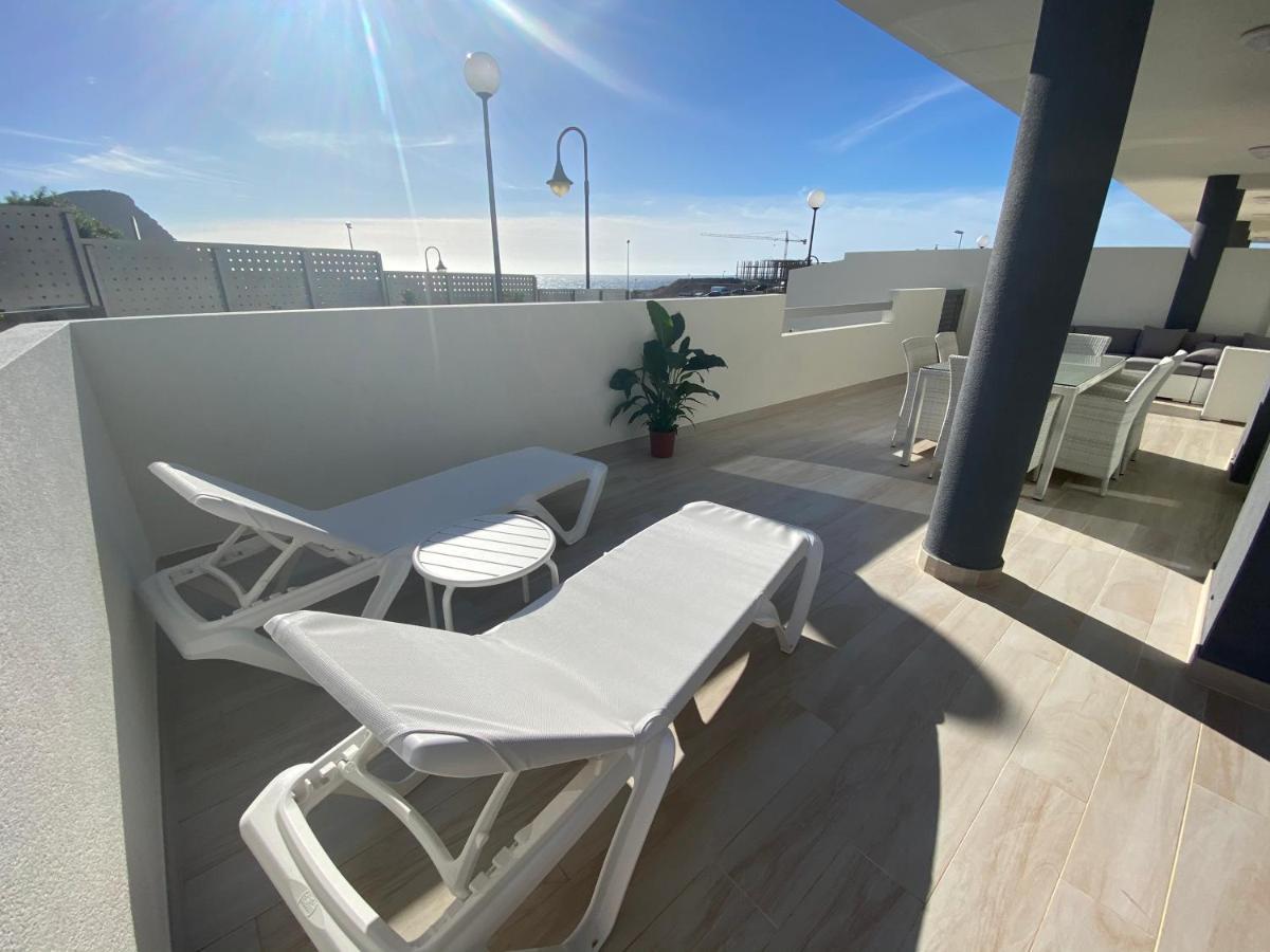 A Beautiful Apartment With A Beach View - La Tejita - El Medano Eksteriør billede