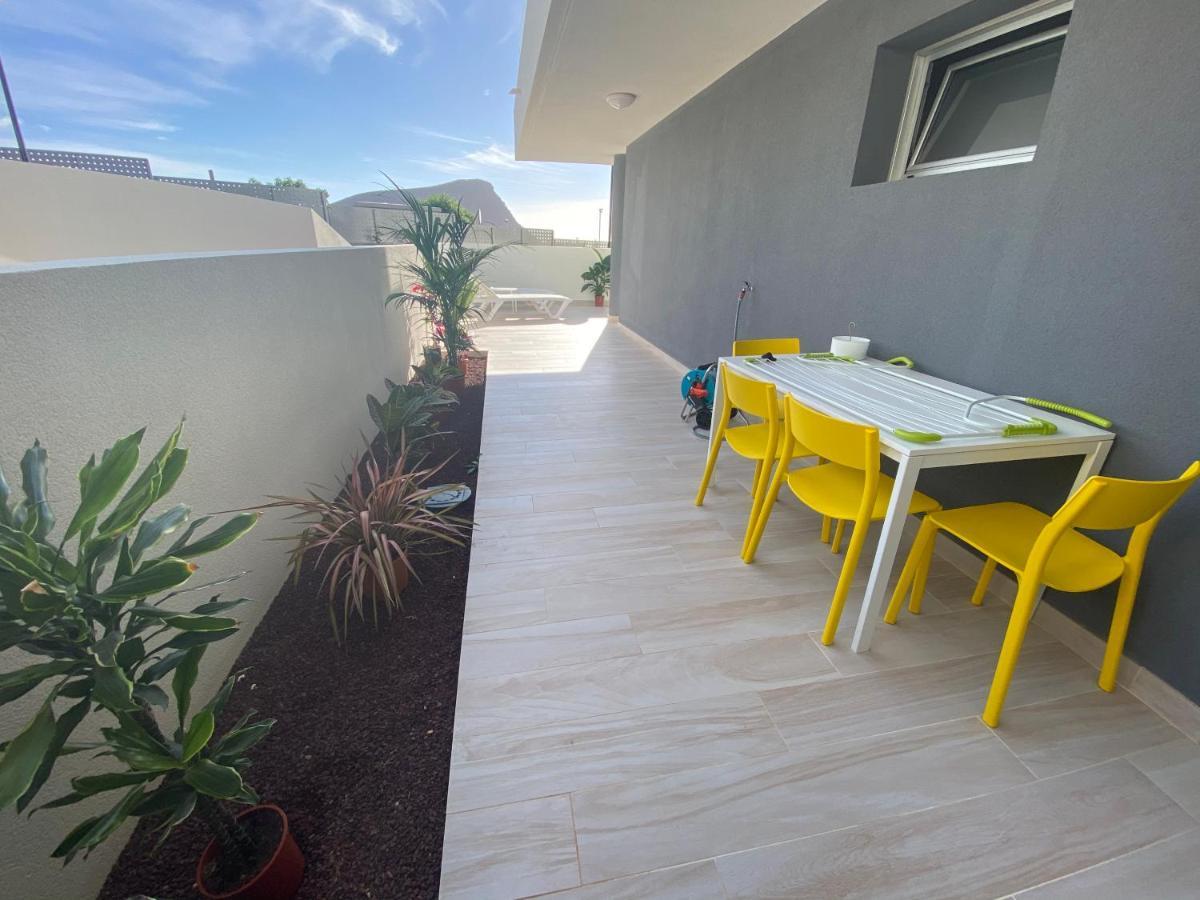 A Beautiful Apartment With A Beach View - La Tejita - El Medano Eksteriør billede